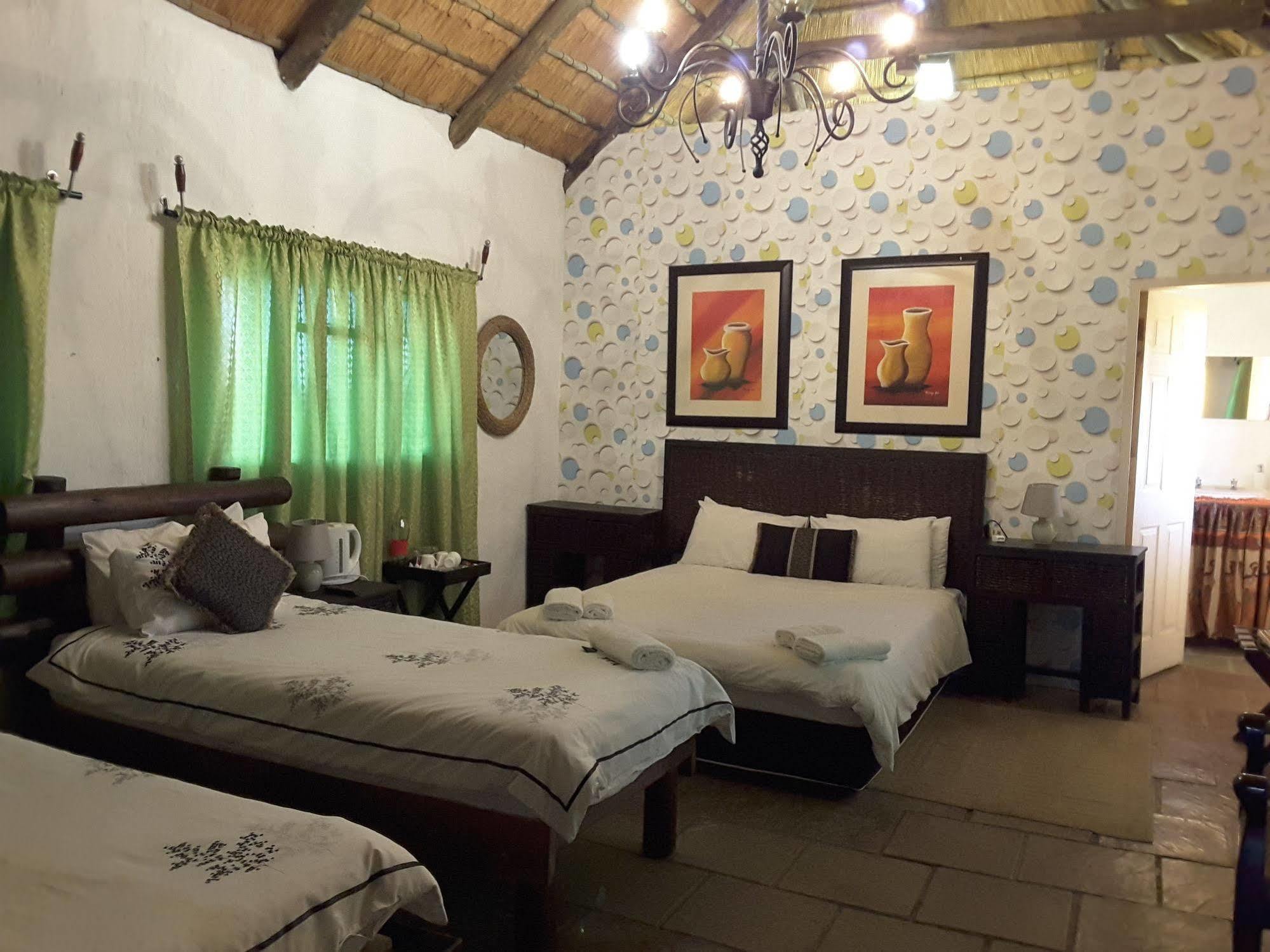 Lions Rest Country Estate Hotel Tweeling Екстериор снимка